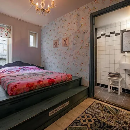 Bed & Breakfast Smederij Texel 4*