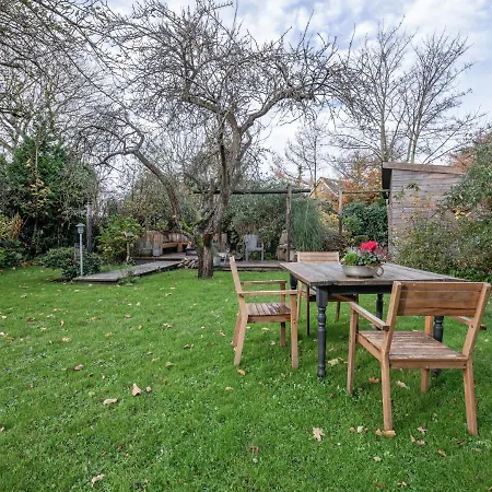 Smederij Texel Bed & Breakfast 4*