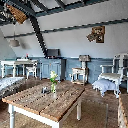 Smederij Texel Bed & Breakfast 4*